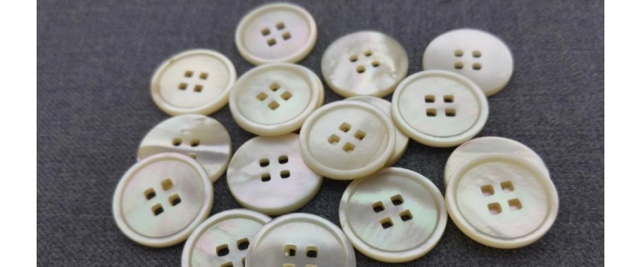 Natural Buttons Turkey Istanbul