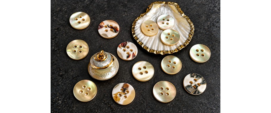 Natural Buttons Turkey Istanbul