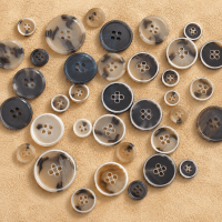 Urea Buttons (Bacalit)